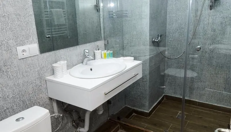 Hotel Good Inn — Photo 37