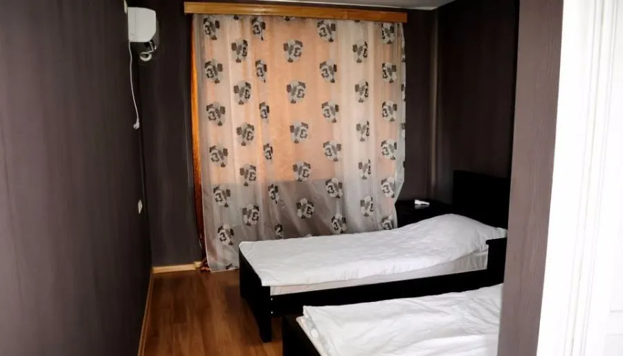 Shaloshvili's Cellar Hotel — Photo 46