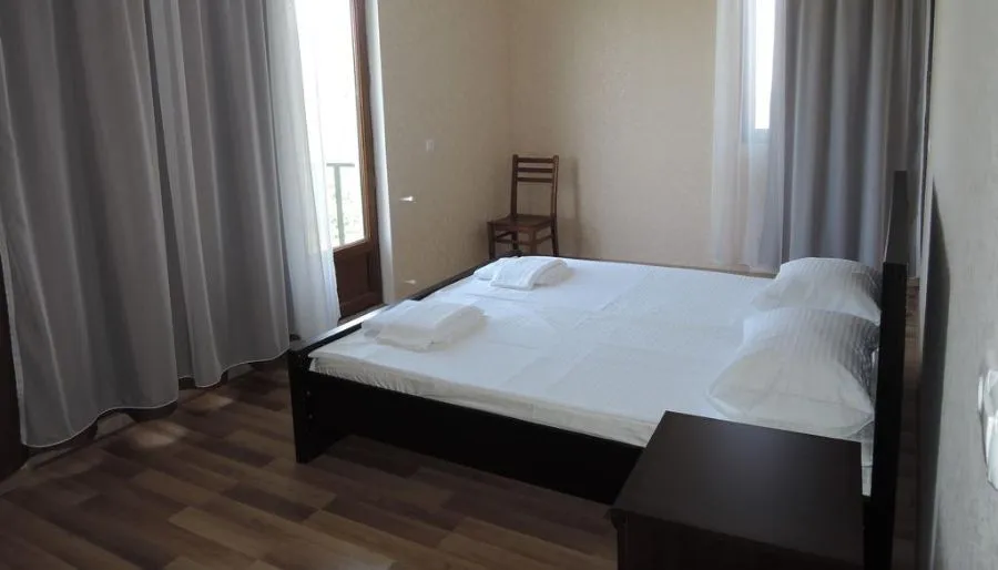 Shaloshvili's Cellar Hotel — Photo 41