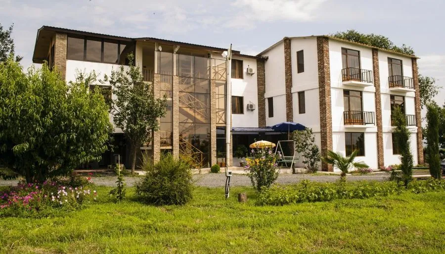 Shaloshvili's Cellar Hotel — Photo 3
