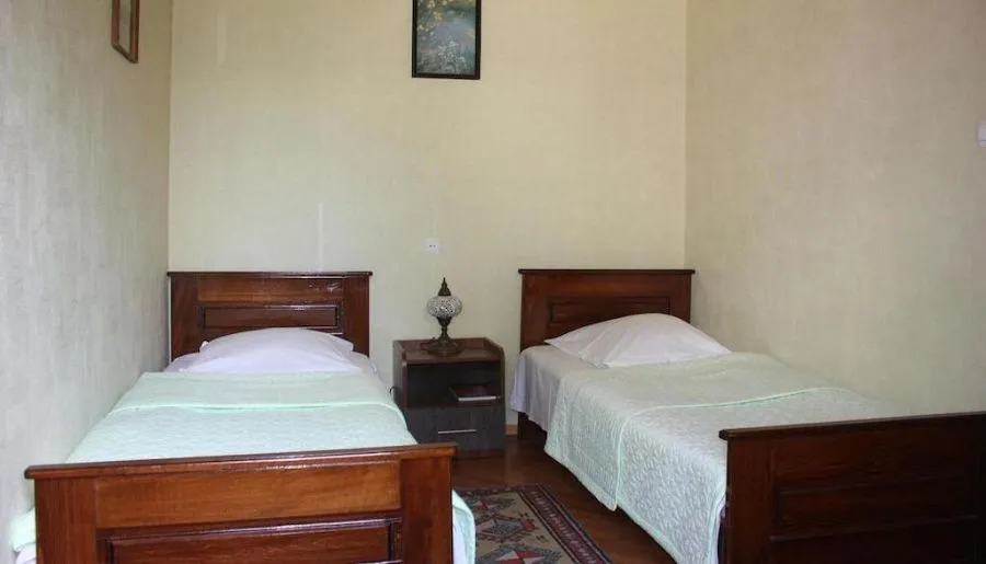 Milorava's Guest House & Wine Cellar — Photo 33