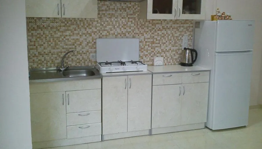 ANCHI — Photo 31