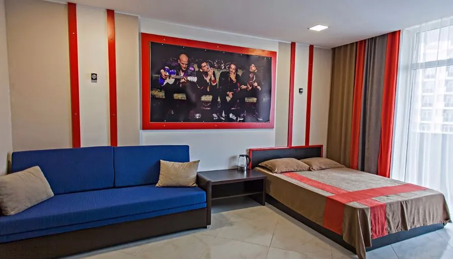 Rock Hotel First Line — Photo 46