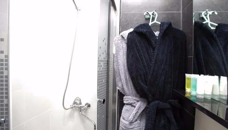 Mia Guesthouse Tbilisi — Photo 22