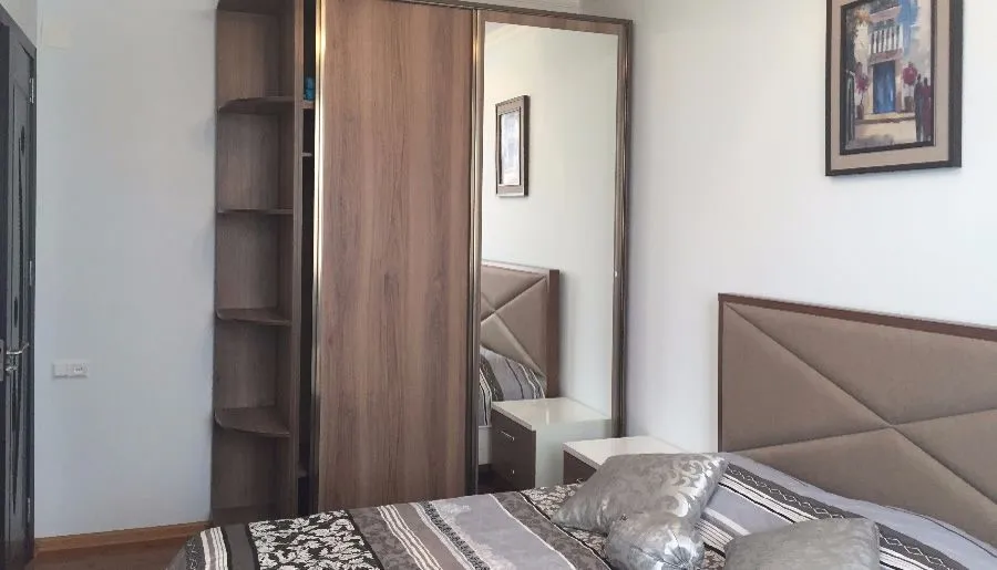 Real Palace Apartment — Photo 11