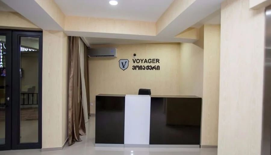 Voyager — Photo 37