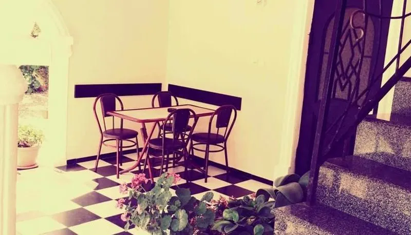Achi — Photo 14
