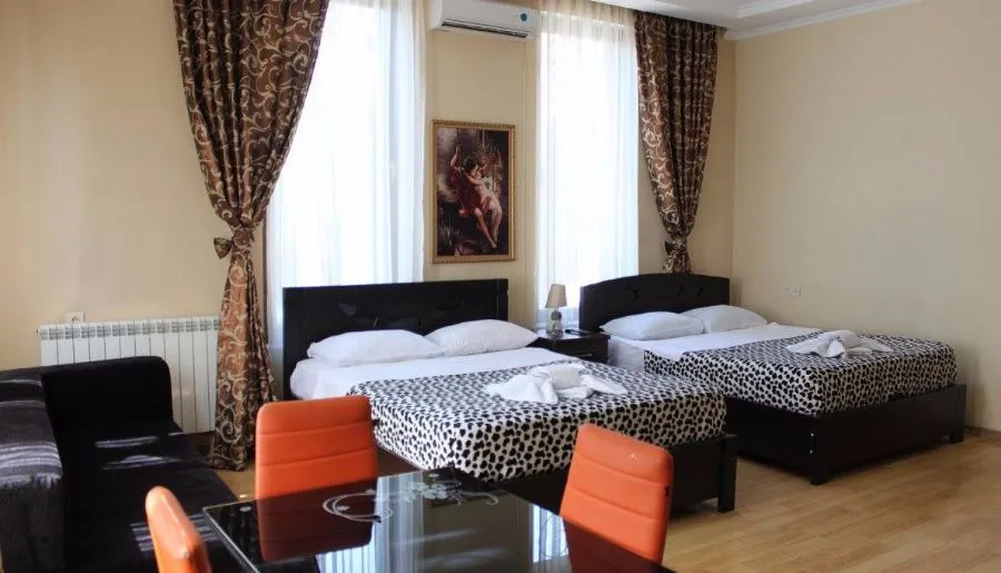 Majestic Hotel Tbilisi — Photo 35
