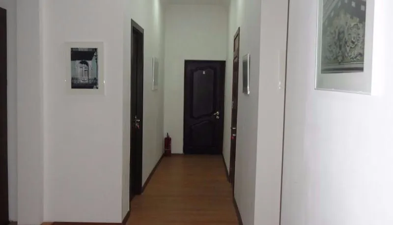 Corner — Photo 13