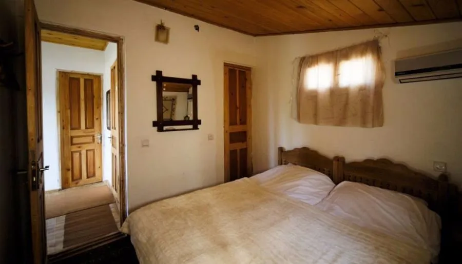 Gallery — Photo 12