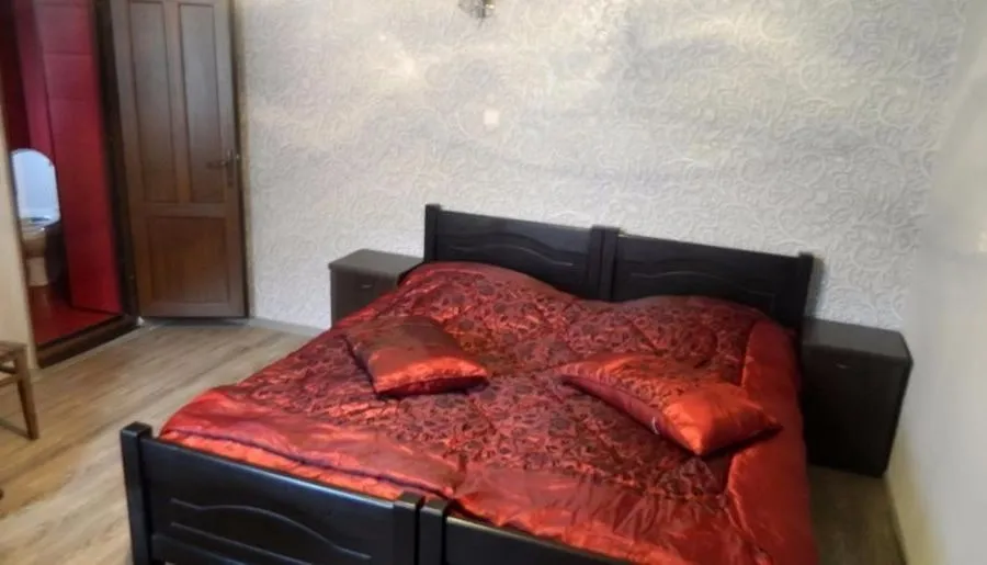 Sofa — Photo 13