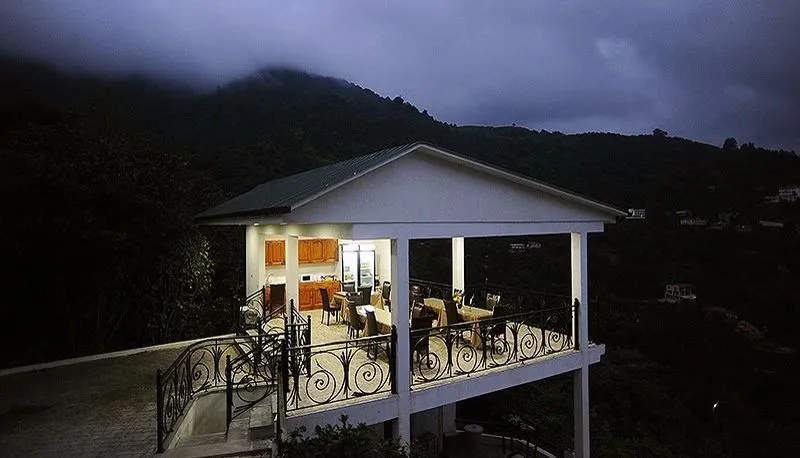 Mount Villa Kvariati — Photo 18