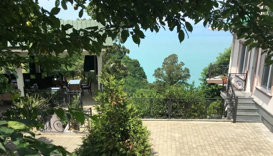 Mount Villa Kvariati — Photo 15