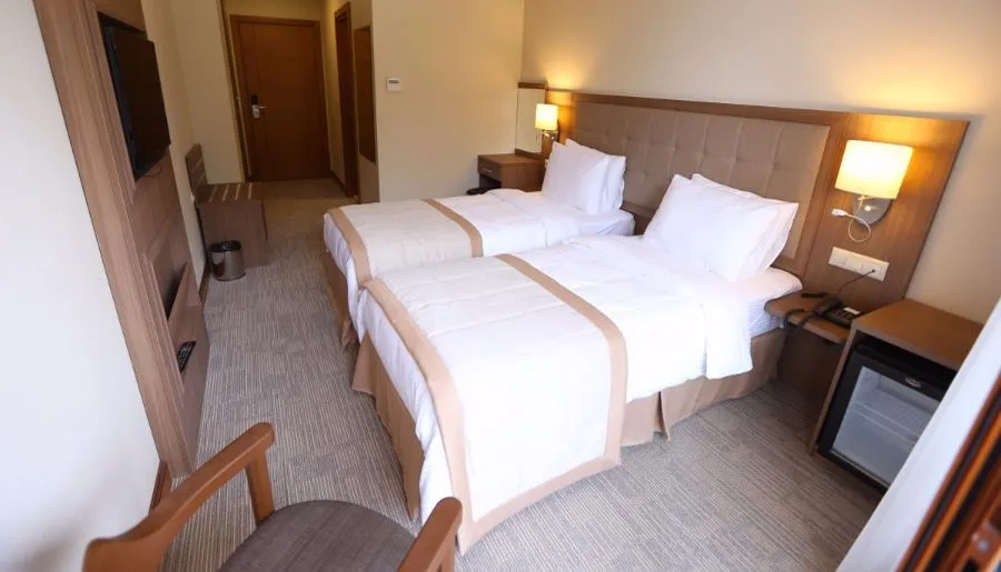 Sputnik Hotel & Spa Batumi — Photo 35