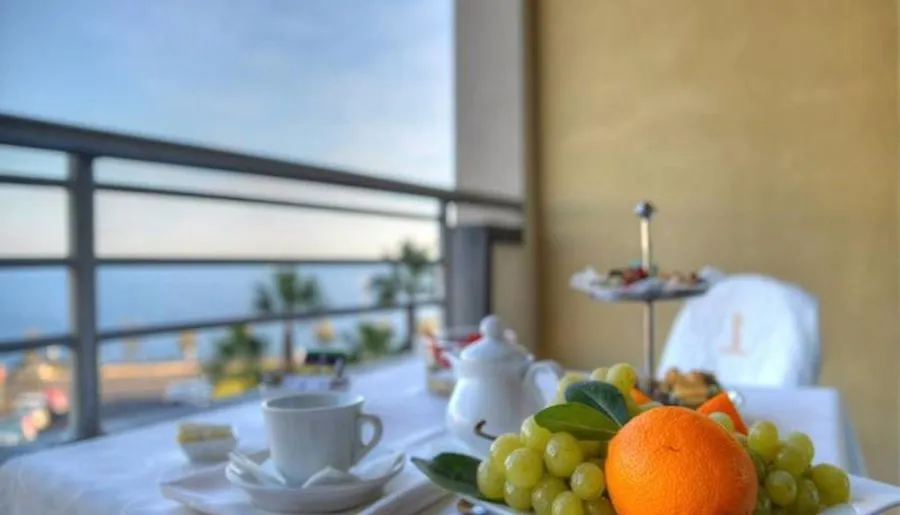 Sputnik Hotel & Spa Batumi — Photo 34