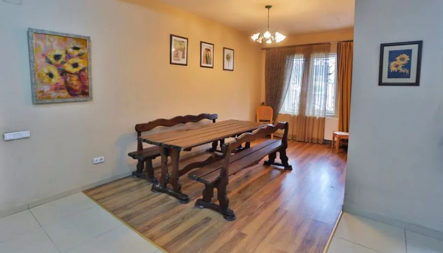 Luxury house in old Tbilisi — Photo 15