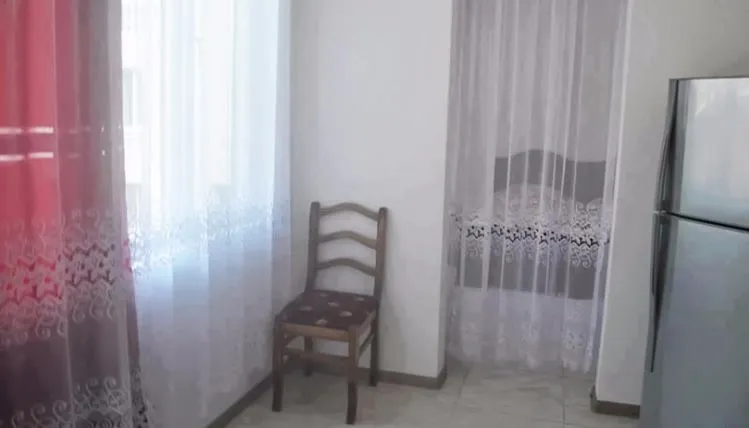 Tetri saxli — Photo 16