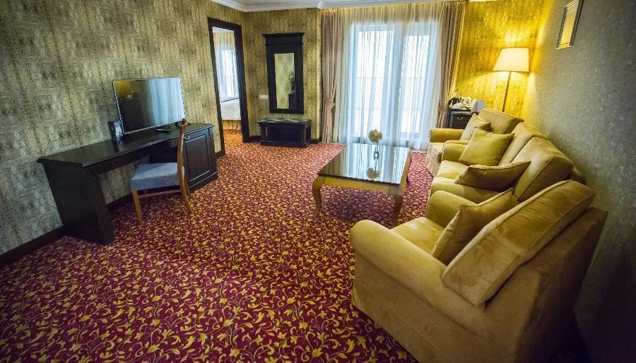 Colosseum Marina Hotel — Photo 46