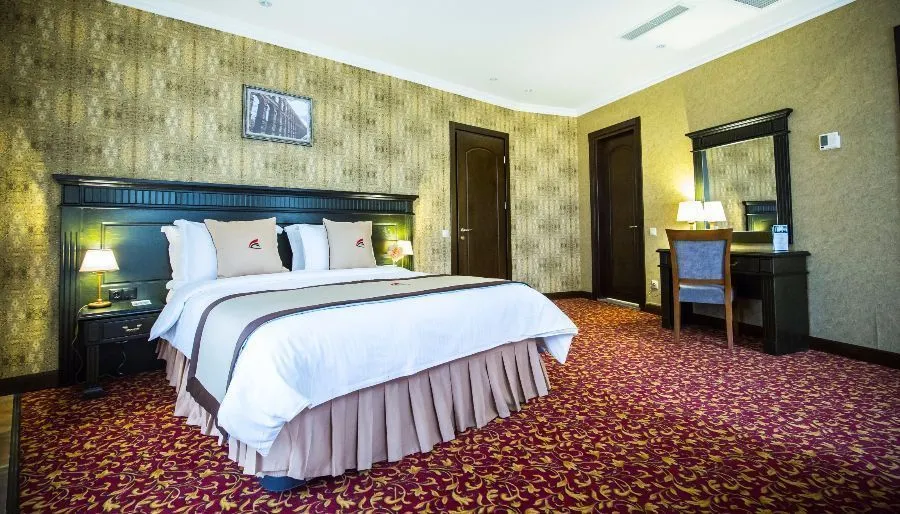 Colosseum Marina Hotel — Photo 47