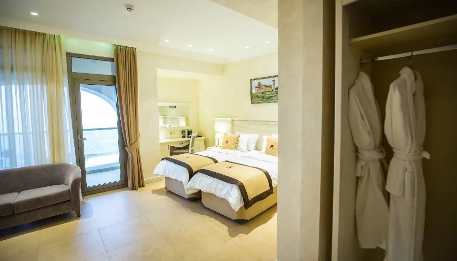 Colosseum Marina Hotel — Photo 50