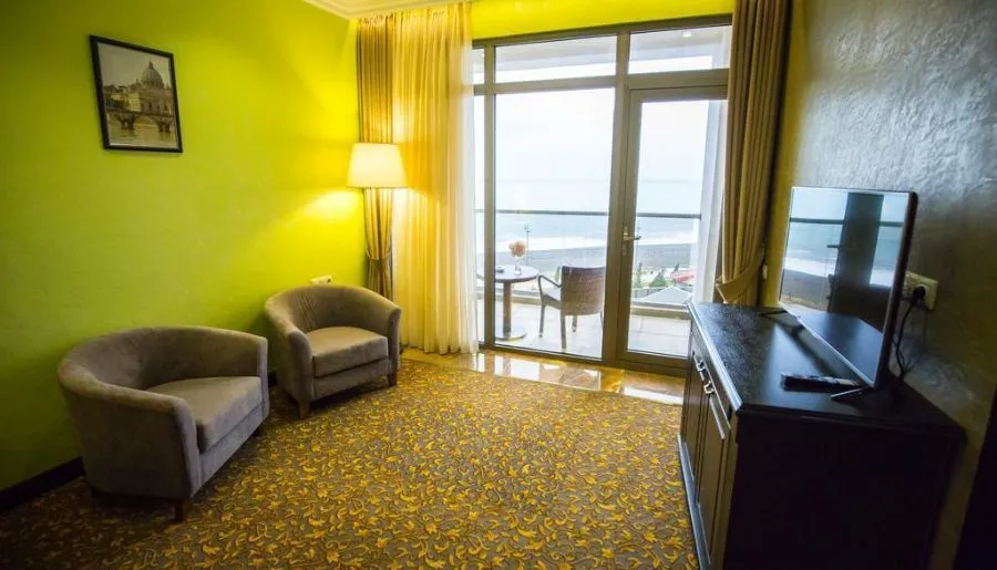 Colosseum Marina Hotel — Photo 59