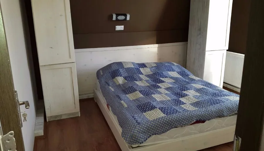 Mgzavrebi apt 404 — Photo 3