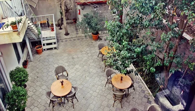 Rustaveli Palace — Photo 18