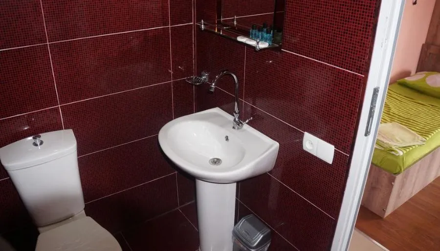 Gold Guest House — Photo 39