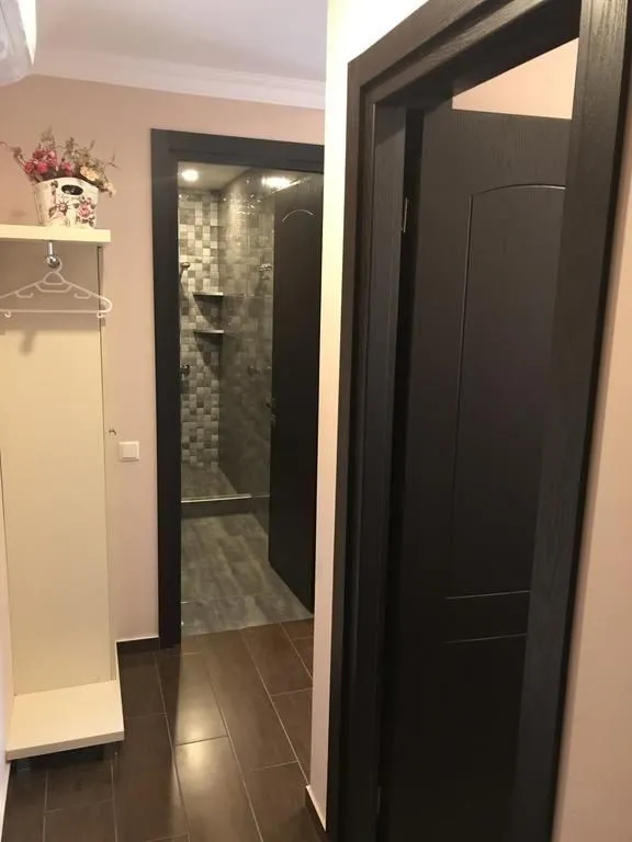 GNS — Photo 49