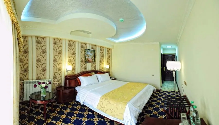 Cron Palace Tbilisi — Photo 20