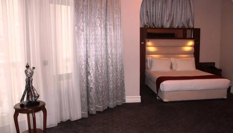Batumi World Palace — Photo 32