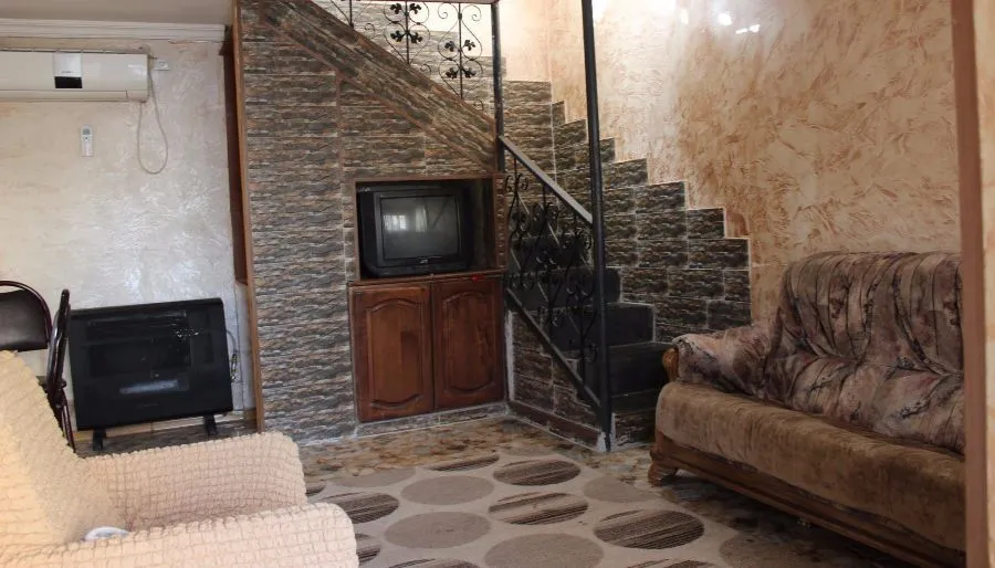 Goga — Photo 29