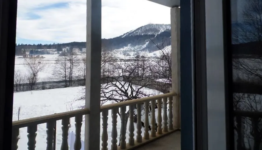 Hotel Lasha-Giorgi — Photo 21