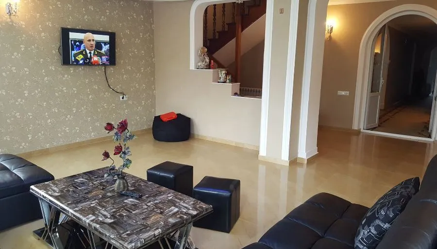 Hotel Lasha-Giorgi — Photo 9