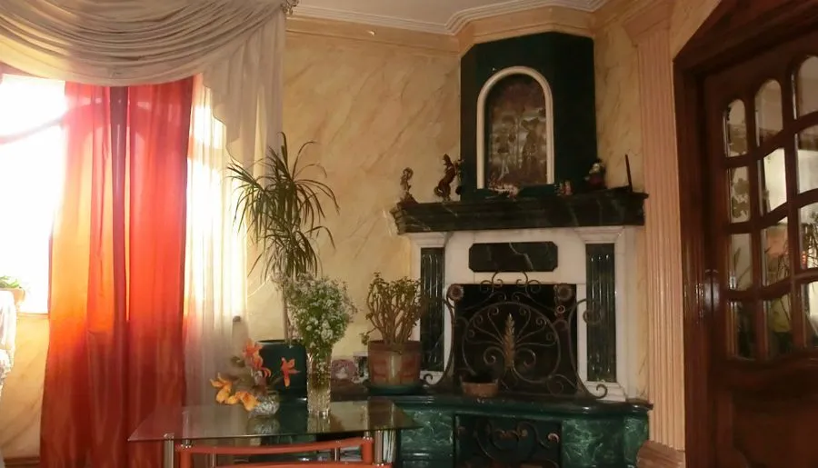 Batumi Apt Gogebashvili 74 — Photo 5