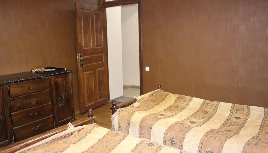 Ninia's Guesthouse — Photo 20