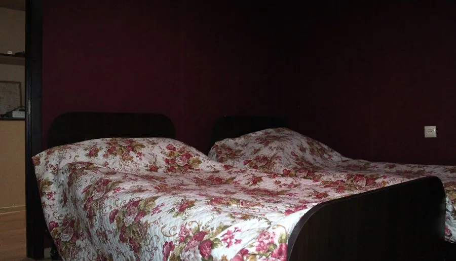 Ninia's Guesthouse — Photo 16