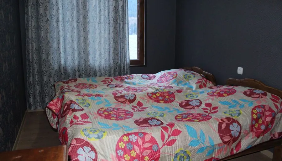 Ninia's Guesthouse — Photo 18