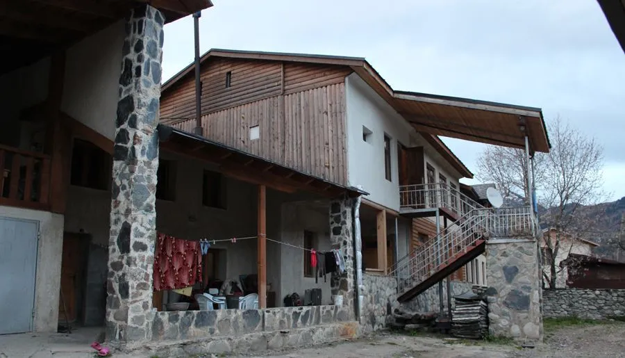 Ninia's Guesthouse — Photo 5