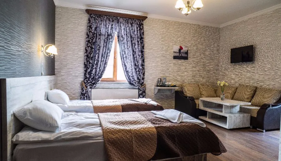 Hotel Tiflis — Photo 38