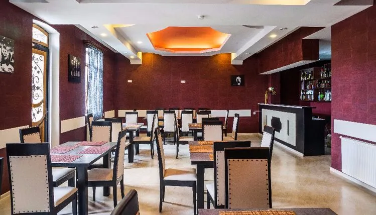 Hotel Tiflis — Photo 15