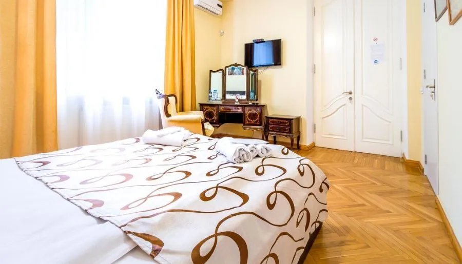 V Park Hotel Tbilisi — Photo 48