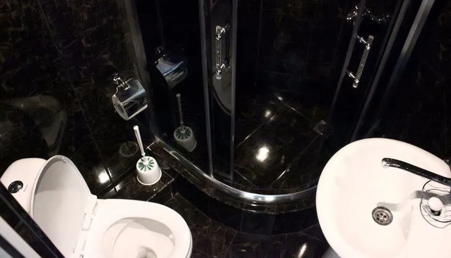 Qeroli Hotel — Photo 42
