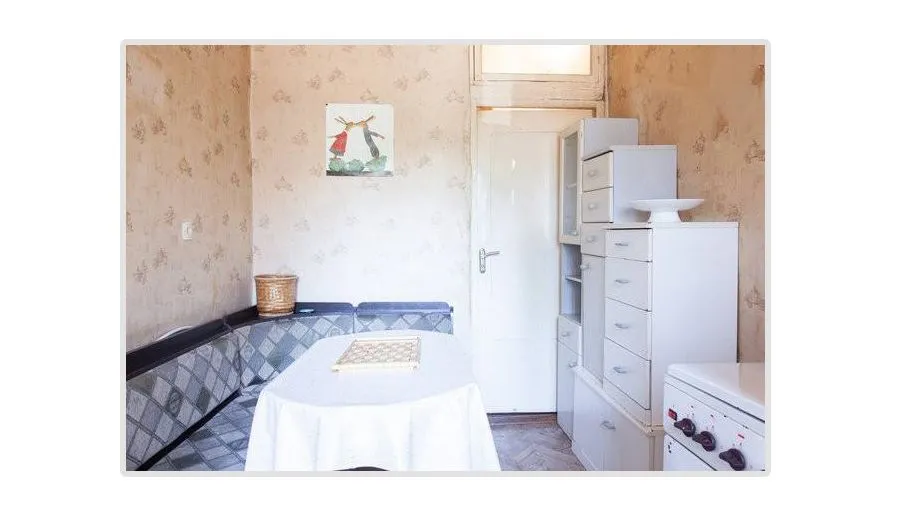 Antique Tbilisi apartment — Photo 5