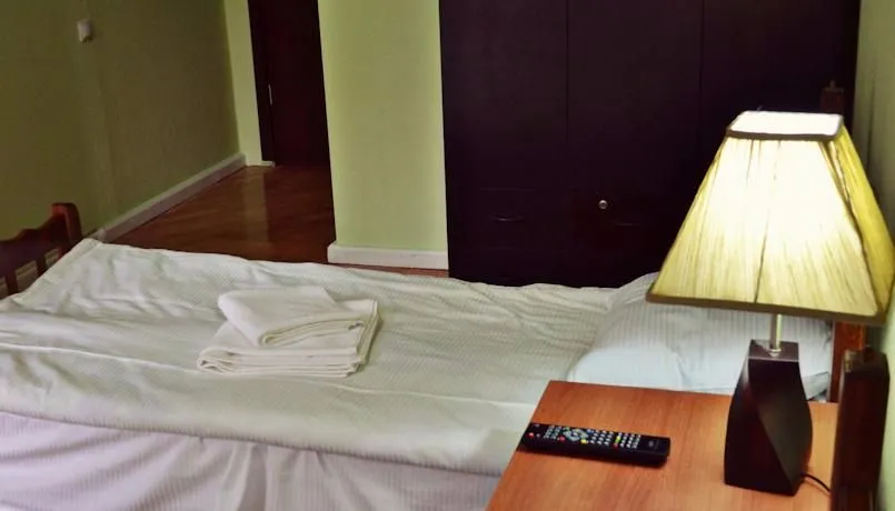 Hotel Check-in — Photo 21
