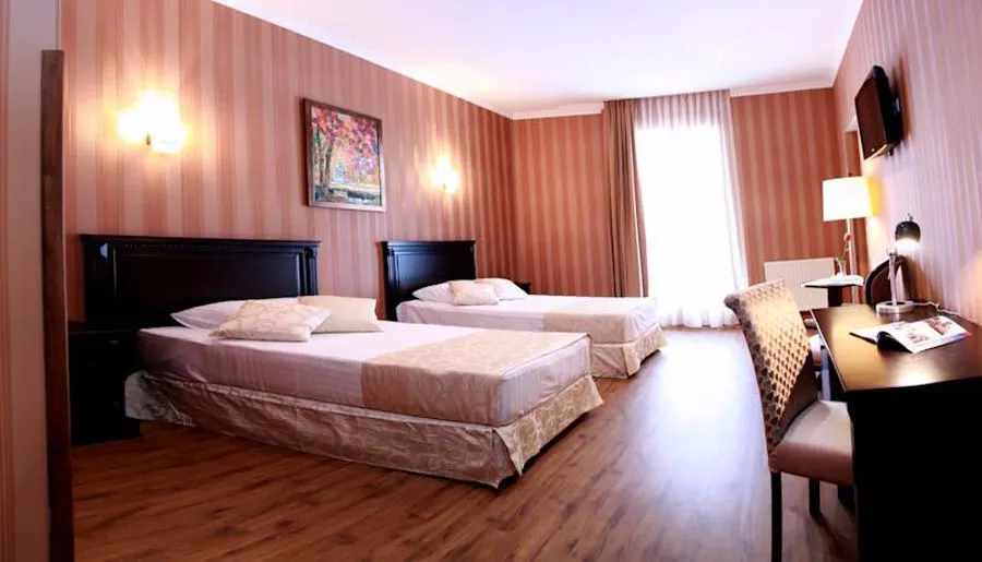 Royal Vera Boutique Hotel — Photo 28