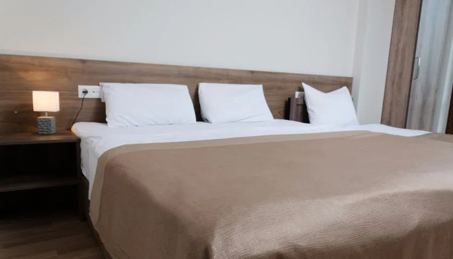 Big Bay Hotel — Photo 16
