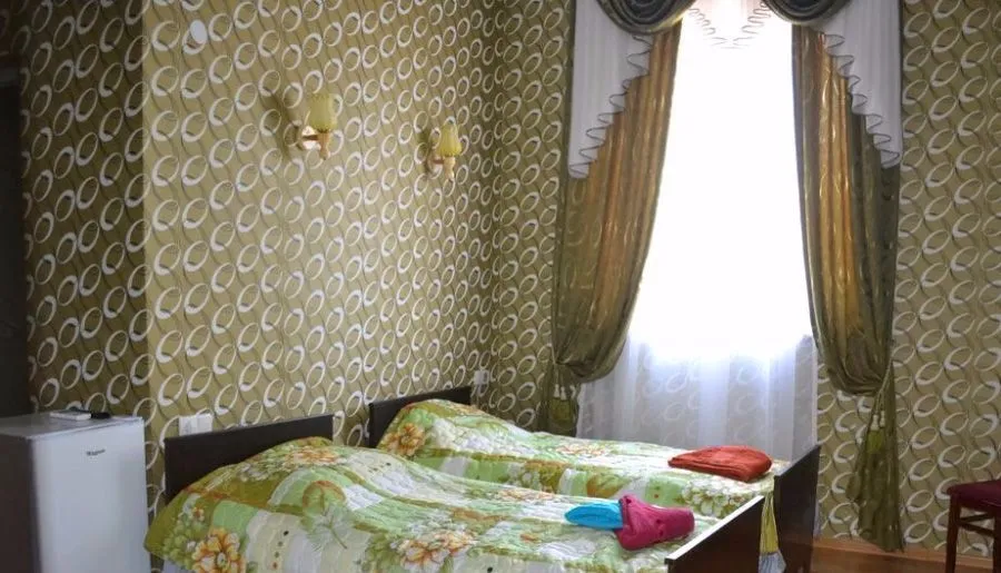 Orange Inn — Photo 20