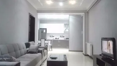Apartment on Mirotadze 13