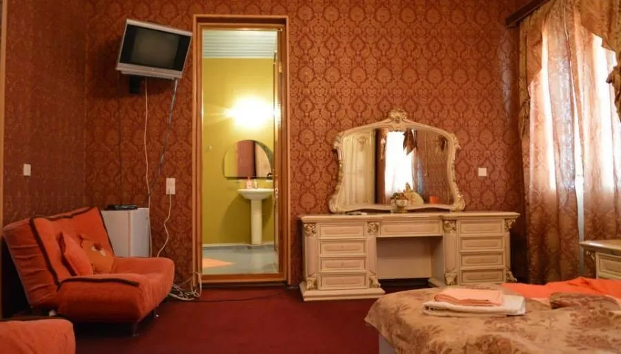 Hotel Brothers — Photo 23